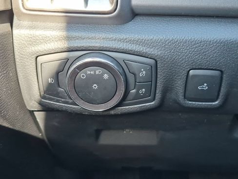 Used 2019 Ford Ranger XLT w/ Equipment Group 301A Mid AWD/4WD image 28