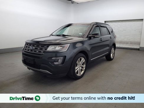 Used 2016 Ford Explorer XLT w/ Equipment Group 202A AWD/4WD image 1