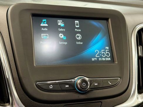 Used 2018 Chevrolet Equinox LT image 14