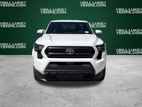 Used 2025 Toyota Tacoma SR5 image 5