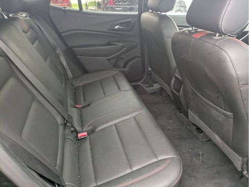 Certified 2025 Chevrolet Trax RS w/ Driver Confidence Package image 24