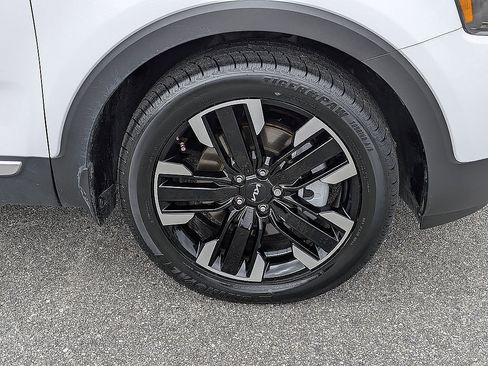 Used 2023 Kia Telluride SX AWD/4WD image 10