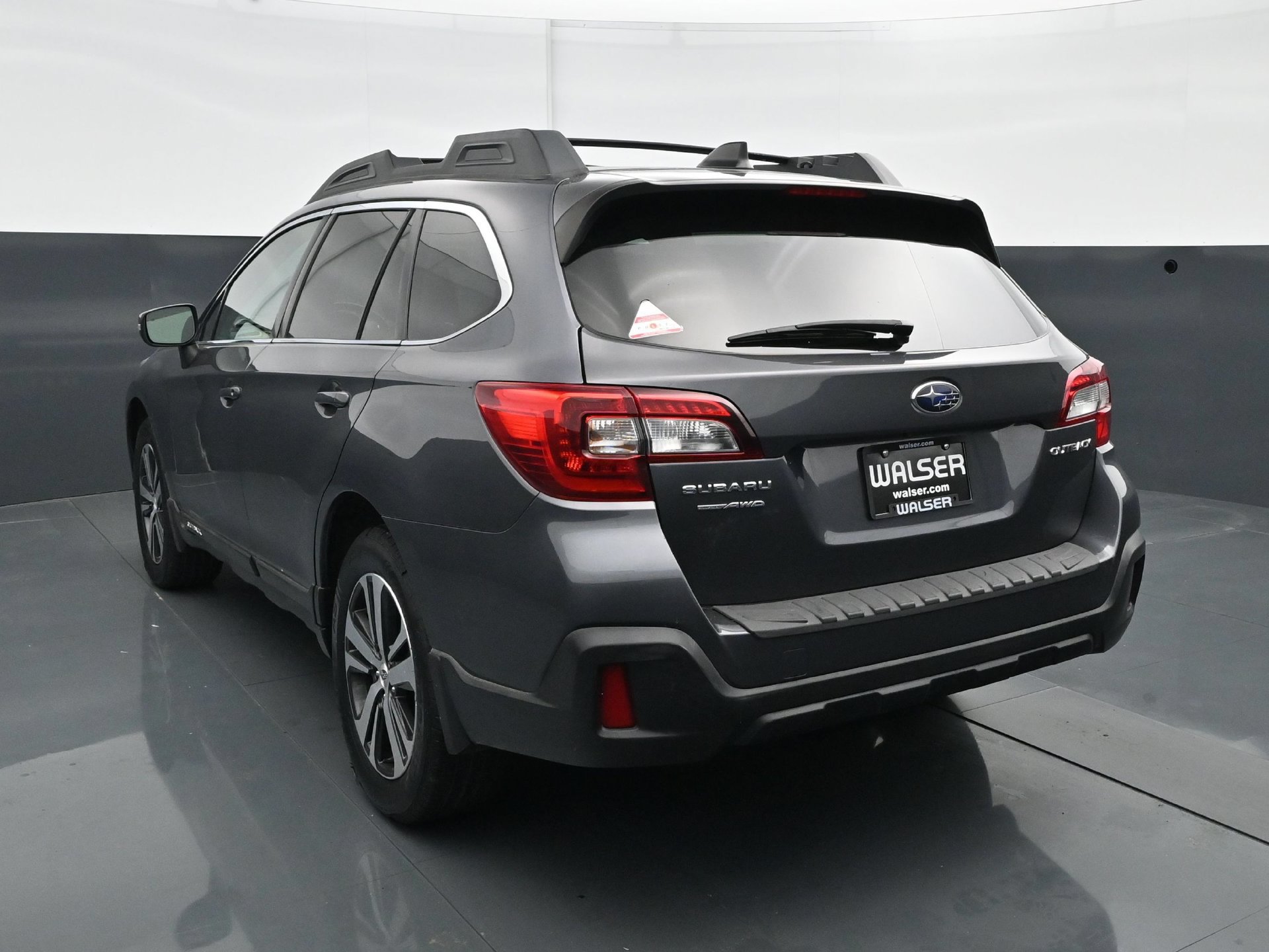 Used 2018 Subaru Outback 2.5i Limited w/ Popular Package #2 AWD/4WD image 5