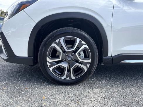 Used 2025 Subaru Ascent Limited image 12