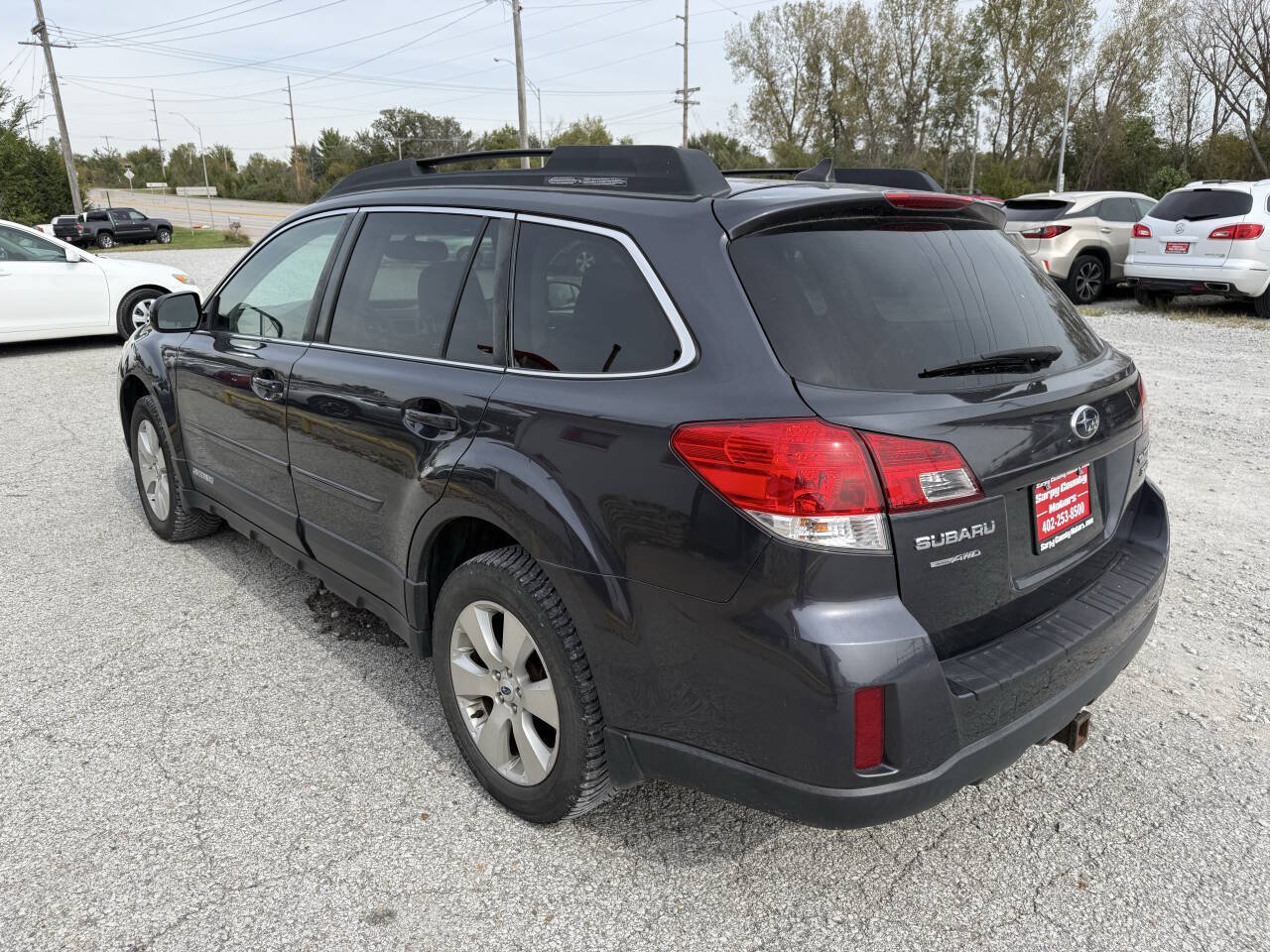 Used 2012 Subaru Outback 3.6R Limited w/ Moonroof Pkg AWD/4WD image 5