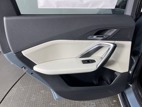 New 2026 BMW X1 xDrive28i w/ Technology Package image 15