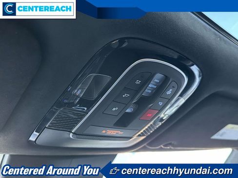 Used 2024 Hyundai Palisade Calligraphy image 30