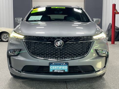Certified 2024 Buick Enclave Avenir w/ Avenir Technology Package image 7