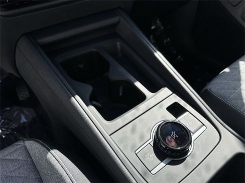 New 2025 Volkswagen Tiguan S image 16