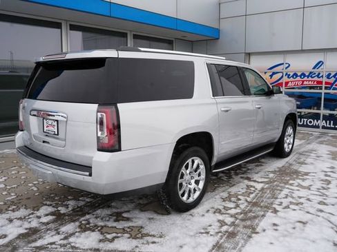 Used 2017 GMC Yukon XL Denali w/ Open Road Package image 39