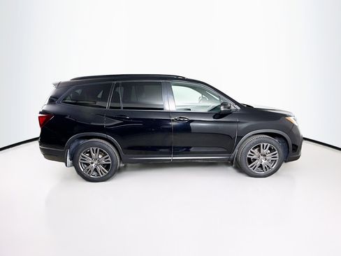 Used 2022 Honda Pilot Sport image 2