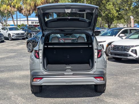 New 2026 Hyundai Tucson Limited image 13