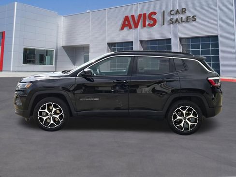 Used 2025 Jeep Compass Limited AWD/4WD image 9