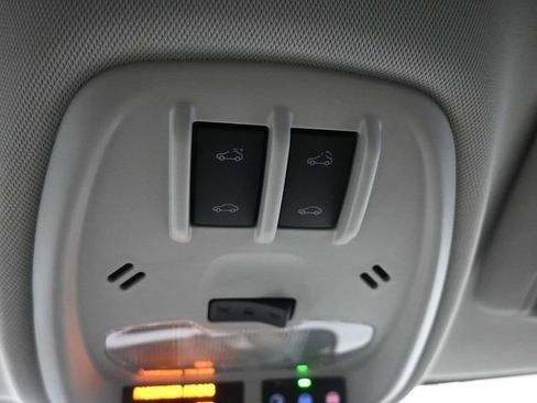 New 2026 Chevrolet Trax ACTIV w/ Sunroof Package image 17