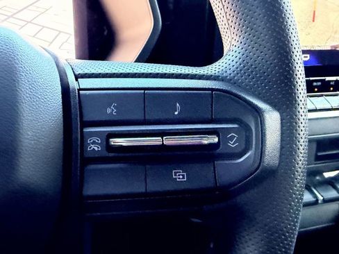 Certified 2025 Chevrolet Colorado W/T w/ WT Custom Package image 31