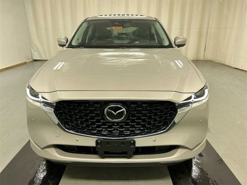 New 2025 MAZDA CX-5 AWD 2.5 S w/ Premium Plus Pkg image 3