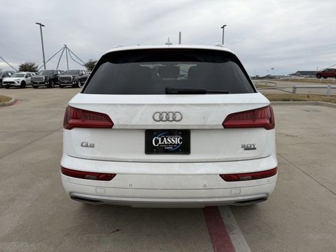 Used 2018 Audi Q5 2.0T Premium Plus w/ Premium Plus Package image 4