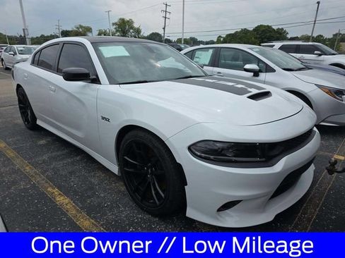 Used 2023 Dodge Charger Scat Pack w/ Daytona Edition Group RWD image 3