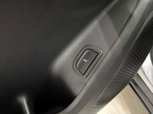 Certified 2026 Chevrolet Traverse LT w/ LPO, Floor Liner Package image 26