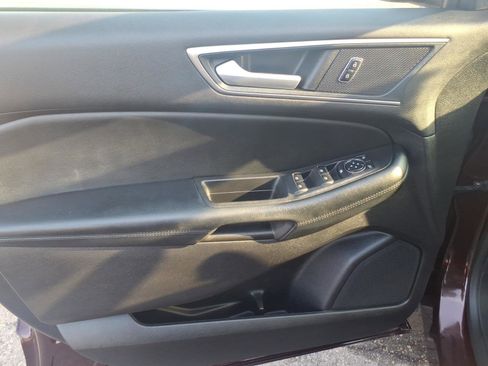 Used 2020 Ford Edge SEL w/ Convenience Package image 11