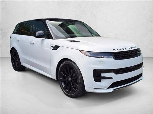 Used 2024 Land Rover Range Rover Sport Dynamic SE AWD/4WD image 3