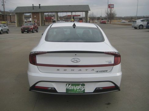 Used 2023 Hyundai Sonata Blue image 6
