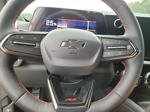 New 2025 Chevrolet Blazer EV RS AWD/4WD image 16