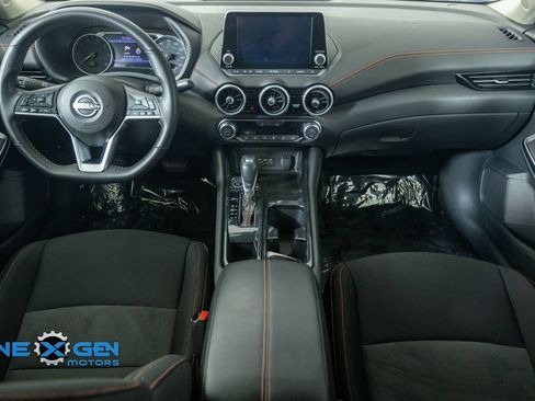 Used 2024 Nissan Sentra SR FWD image 29