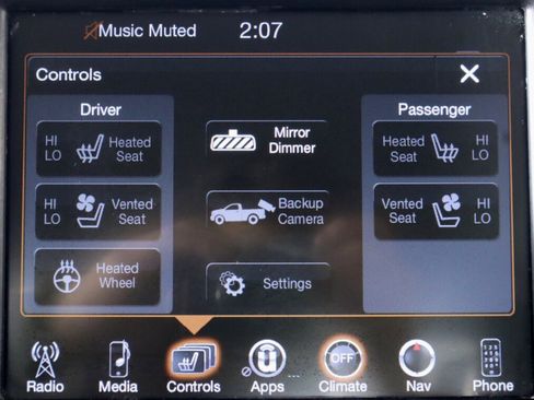 Used 2016 RAM 3500 Laramie w/ Sport Appearance Group image 17