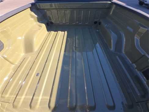 Used 2025 Jeep Gladiator Rubicon w/ Safety Group image 16