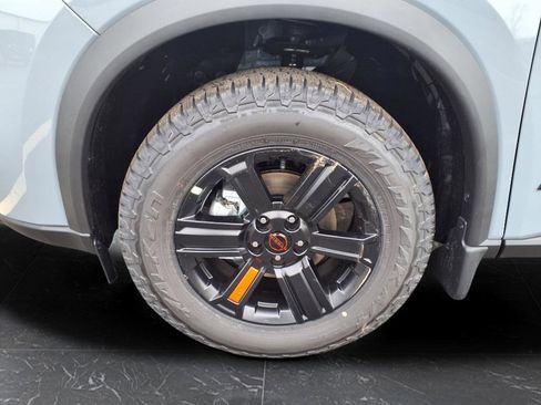 New 2026 Nissan Rogue SV AWD/4WD image 57