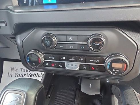 Certified 2025 Ford Bronco Badlands image 20