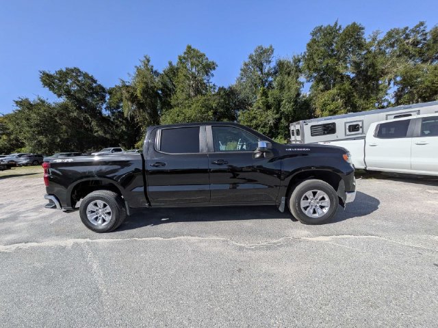 Used 2023 Chevrolet Silverado 1500 LT AWD/4WD image 2