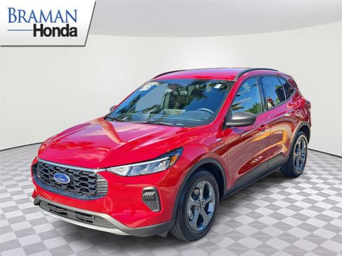 Used 2025 Ford Escape ST-Line w/ Tech Pack #1 image 2