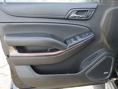 Used 2015 GMC Yukon SLT image 23