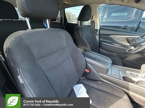 Used 2017 Nissan Murano S w/ Navigation Package image 15