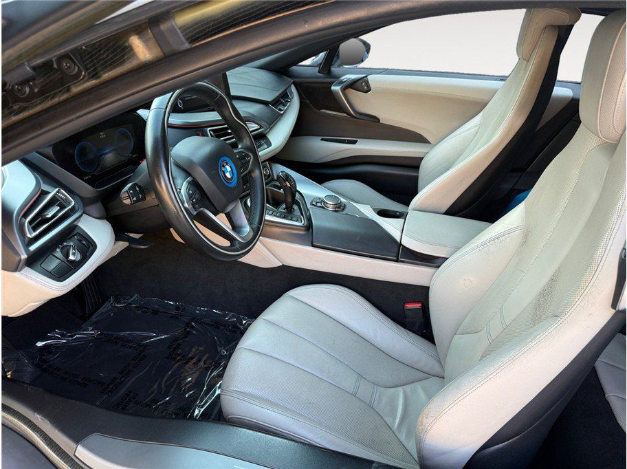 Used 2015 BMW i8 AWD/4WD image 9