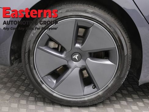 Used 2023 Tesla Model 3 Standard Range RWD image 22
