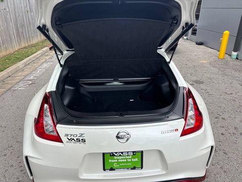 Used 2019 Nissan 370Z NISMO RWD image 31