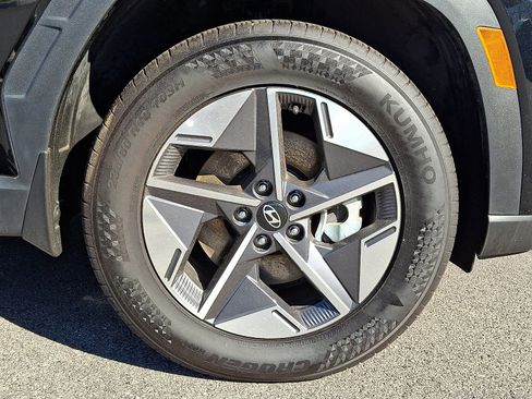 Certified 2025 Hyundai Tucson SEL AWD/4WD image 8