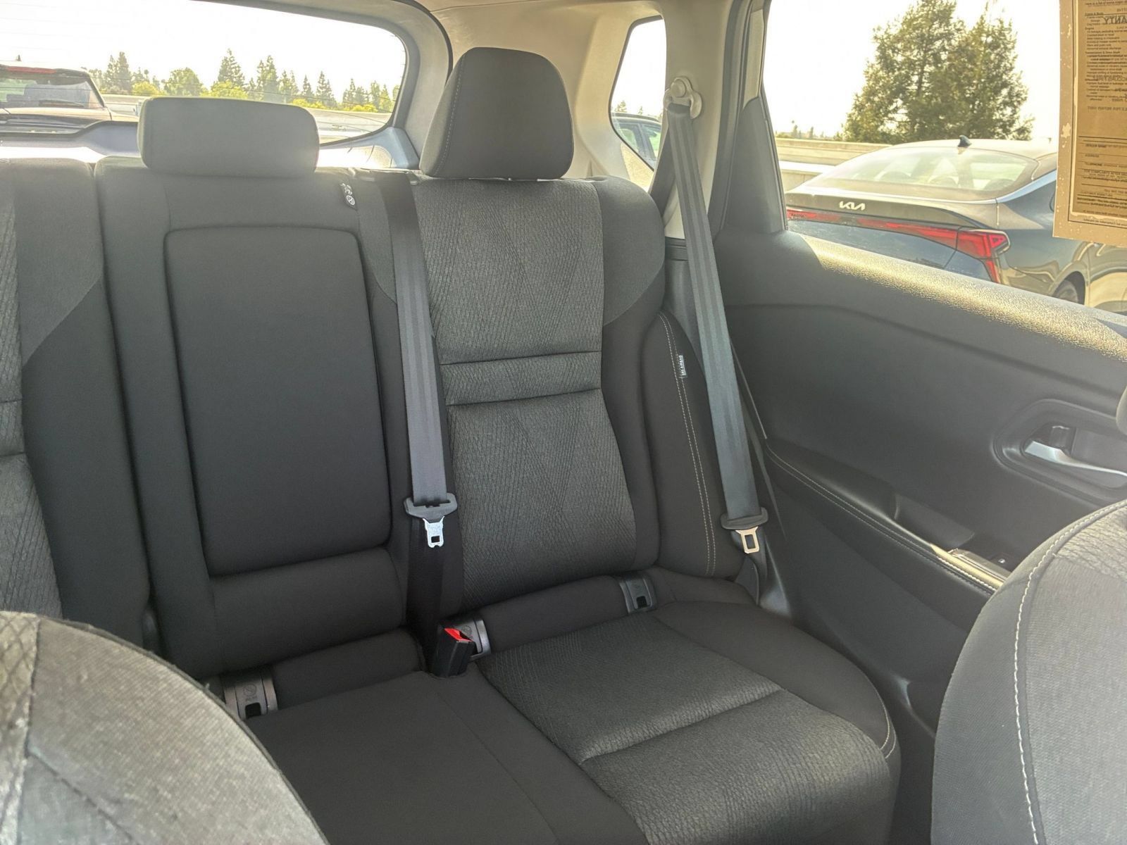 Used 2025 Nissan Rogue SV FWD image 38