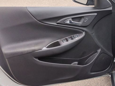 Used 2021 Chevrolet Malibu RS FWD image 11