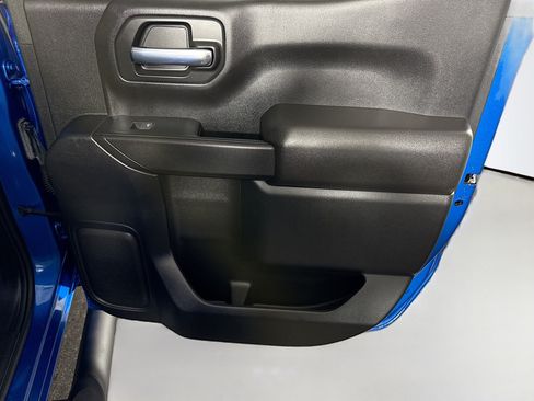 Used 2023 Chevrolet Silverado 1500 Custom RWD image 26