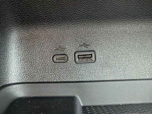 New 2026 Chevrolet Traverse RS w/ LPO, Floor Liner Package image 25