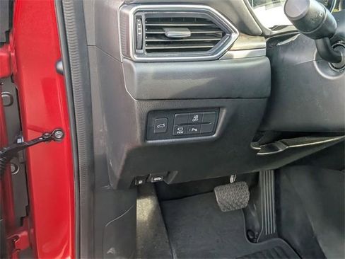 Used 2024 MAZDA CX-5 Signature image 15