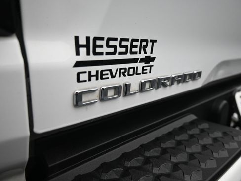 Used 2023 Chevrolet Colorado LT w/ LT Convenience Package III AWD/4WD image 35