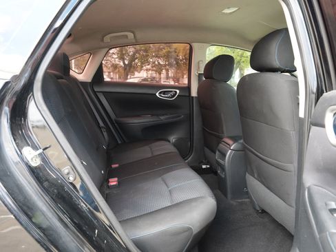 Used 2016 Nissan Sentra SR image 22