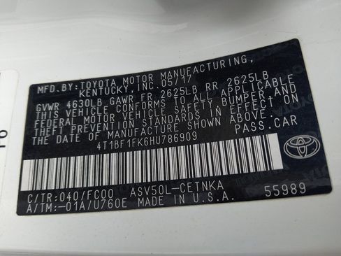 Used 2017 Toyota Camry LE FWD image 33