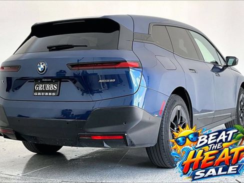 Used 2023 BMW iX xDrive50 AWD/4WD image 14
