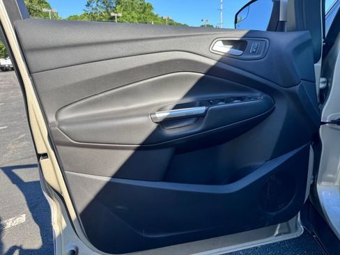 Used 2018 Ford Escape SEL AWD/4WD image 12